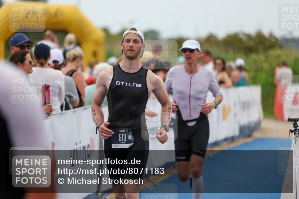 22.06.2025 - Viking Triathlon Michael Strokosch http://msf.ph/oto/8071183 22.06.2025 15:27:33 Ziel 110, 487, 513 meine-sportfotos.de