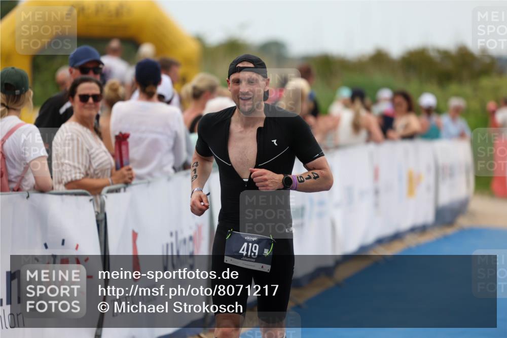 22.06.2025 - Viking Triathlon Michael Strokosch http://msf.ph/oto/8071217 22.06.2025 15:27:47 Ziel 419 meine-sportfotos.de