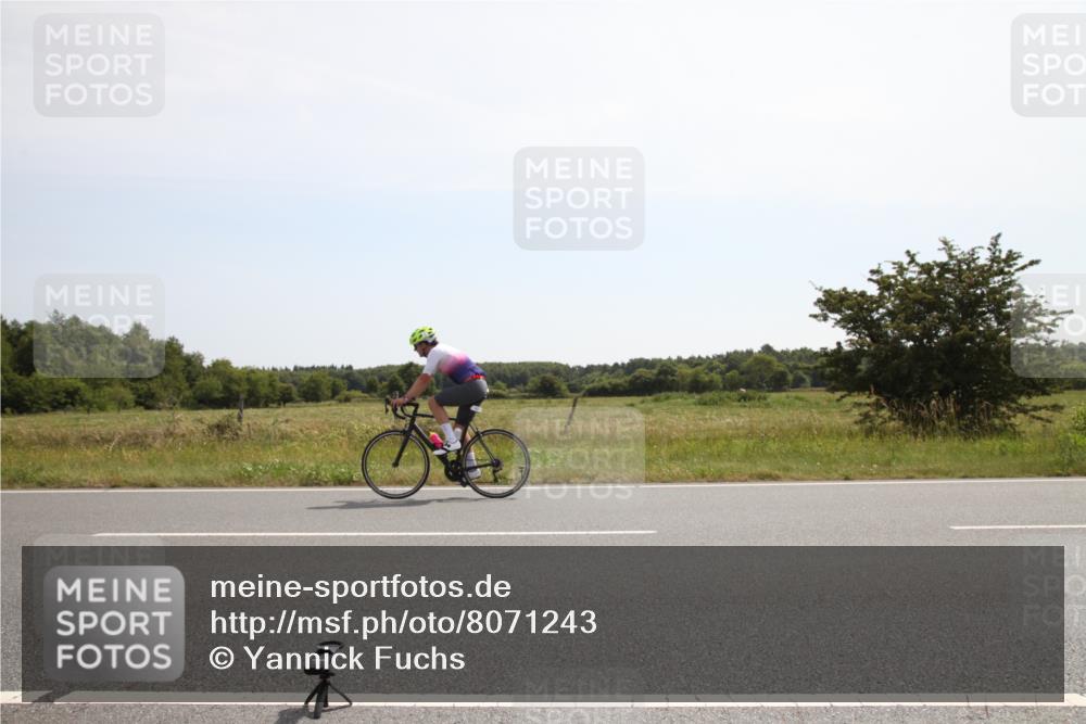 22.06.2025 - Viking Triathlon Yannick Fuchs http://msf.ph/oto/8071243 22.06.2025 11:48:01 Radfahren 163, 415 meine-sportfotos.de