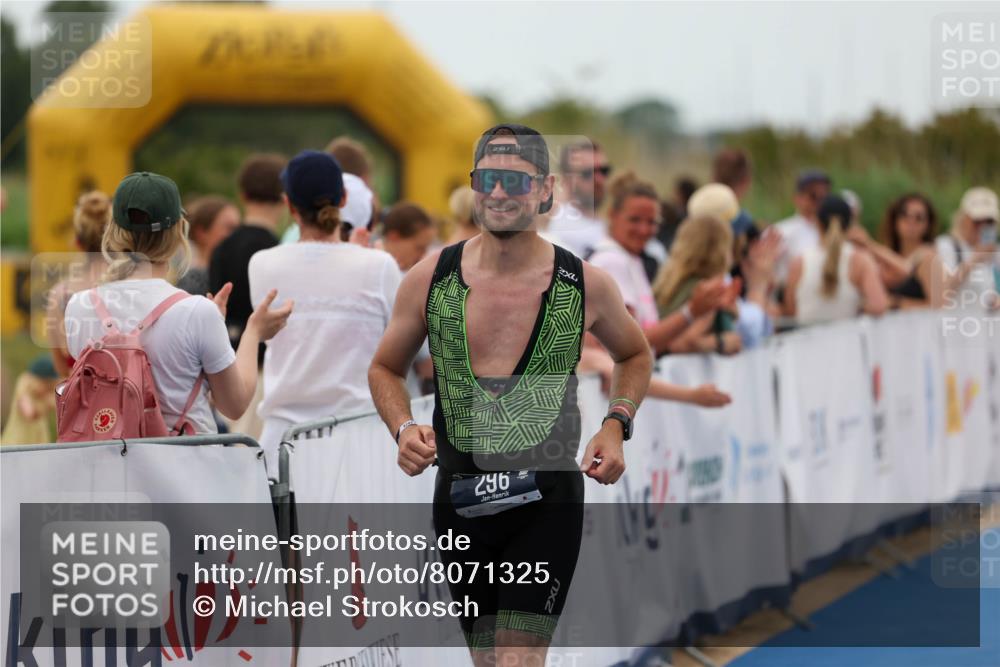 22.06.2025 - Viking Triathlon Michael Strokosch http://msf.ph/oto/8071325 22.06.2025 15:28:50 Ziel 296 meine-sportfotos.de