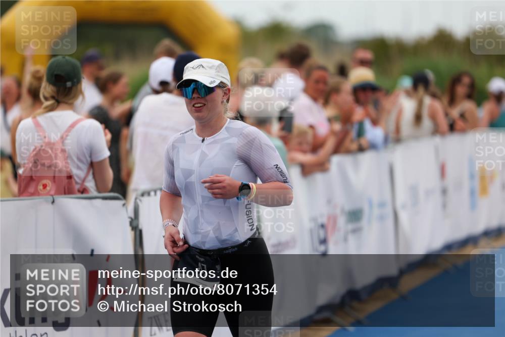 22.06.2025 - Viking Triathlon Michael Strokosch http://msf.ph/oto/8071354 22.06.2025 15:28:57 Ziel 47 meine-sportfotos.de