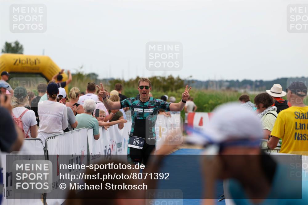 22.06.2025 - Viking Triathlon Michael Strokosch http://msf.ph/oto/8071392 22.06.2025 15:29:21 Ziel 376 meine-sportfotos.de