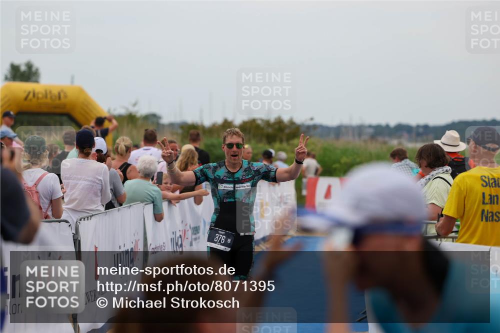 22.06.2025 - Viking Triathlon Michael Strokosch http://msf.ph/oto/8071395 22.06.2025 15:29:21 Ziel 376 meine-sportfotos.de