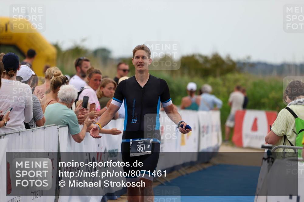 22.06.2025 - Viking Triathlon Michael Strokosch http://msf.ph/oto/8071461 22.06.2025 15:29:53 Ziel 351 meine-sportfotos.de