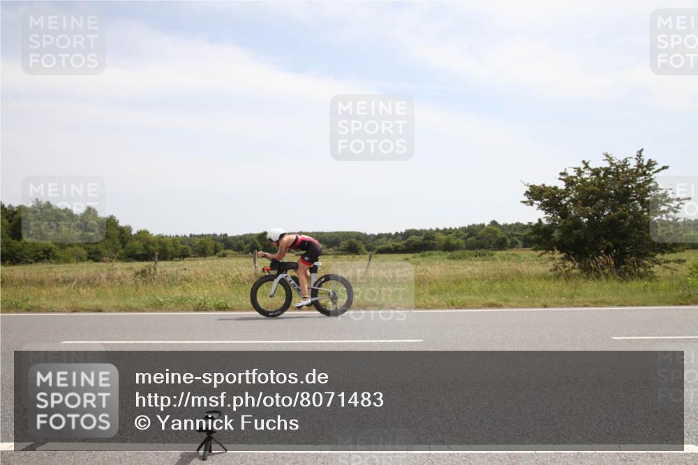 22.06.2025 - Viking Triathlon Yannick Fuchs http://msf.ph/oto/8071483 22.06.2025 12:27:26 Radfahren 36, 228, 382 meine-sportfotos.de