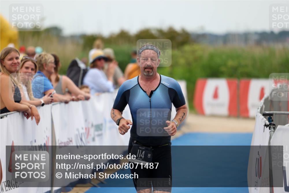 22.06.2025 - Viking Triathlon Michael Strokosch http://msf.ph/oto/8071487 22.06.2025 15:43:51 Ziel 114 meine-sportfotos.de