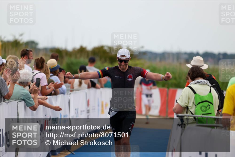 22.06.2025 - Viking Triathlon Michael Strokosch http://msf.ph/oto/8071501 22.06.2025 15:30:05 Ziel 433 meine-sportfotos.de