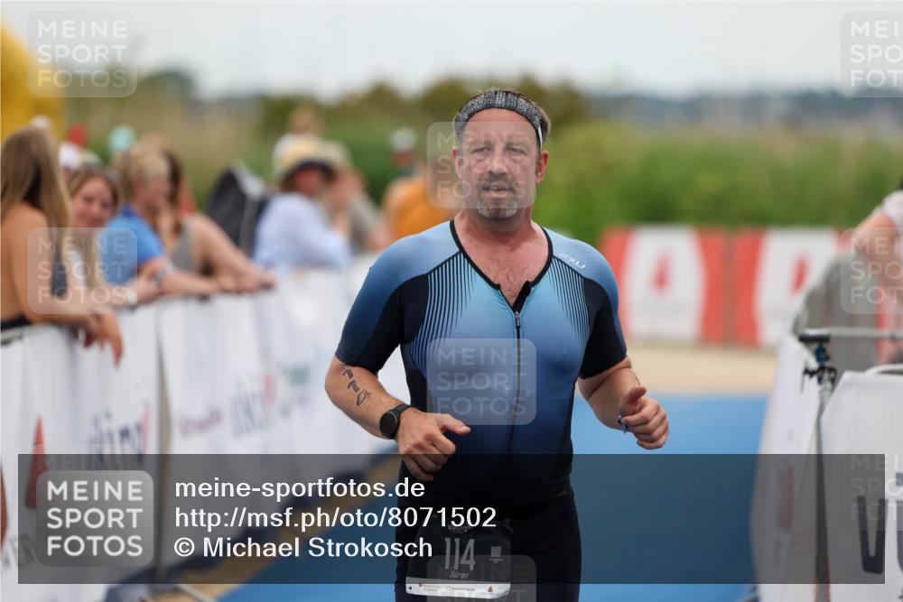 22.06.2025 - Viking Triathlon Michael Strokosch http://msf.ph/oto/8071502 22.06.2025 15:43:52 Ziel 114 meine-sportfotos.de