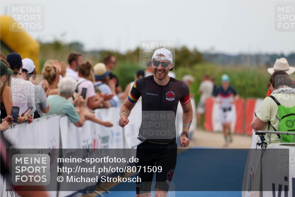 22.06.2025 - Viking Triathlon Michael Strokosch http://msf.ph/oto/8071509 22.06.2025 15:30:06 Ziel 433 meine-sportfotos.de