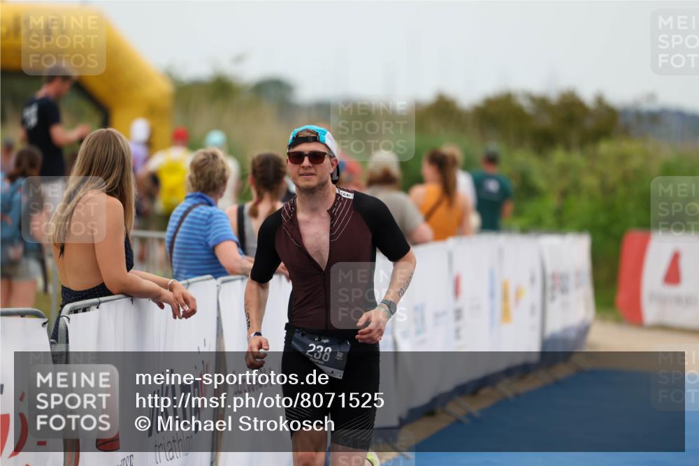 22.06.2025 - Viking Triathlon Michael Strokosch http://msf.ph/oto/8071525 22.06.2025 15:44:26 Ziel 238 meine-sportfotos.de