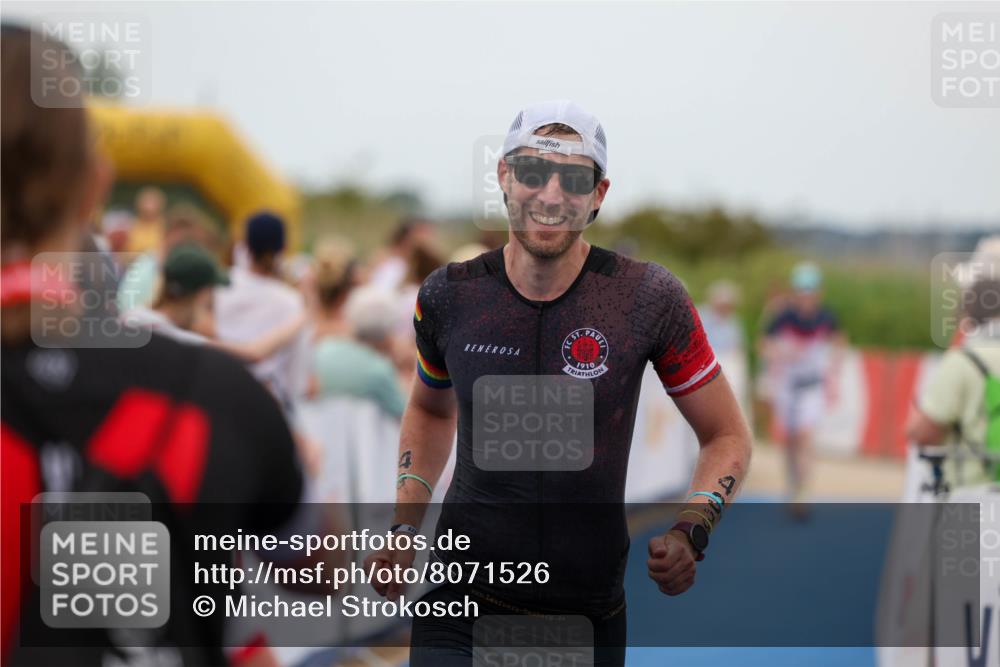 22.06.2025 - Viking Triathlon Michael Strokosch http://msf.ph/oto/8071526 22.06.2025 15:30:08 Ziel 433 meine-sportfotos.de