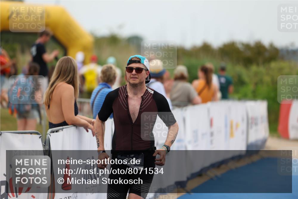 22.06.2025 - Viking Triathlon Michael Strokosch http://msf.ph/oto/8071534 22.06.2025 15:44:26 Ziel 238 meine-sportfotos.de