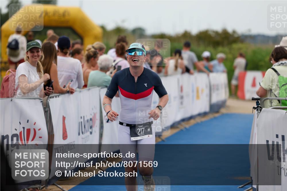 22.06.2025 - Viking Triathlon Michael Strokosch http://msf.ph/oto/8071569 22.06.2025 15:30:14 Ziel 217 meine-sportfotos.de