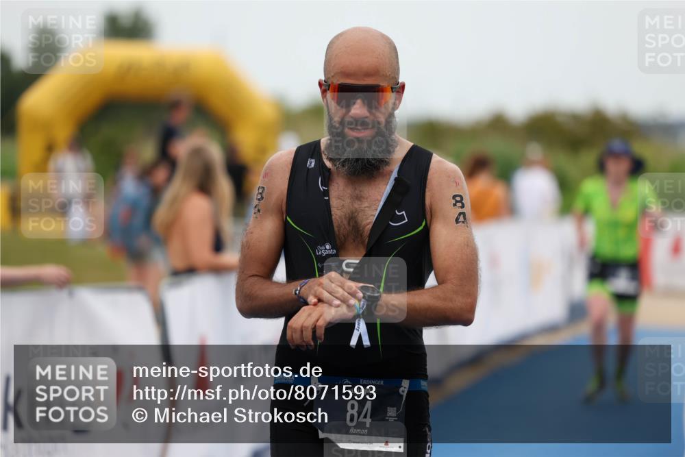 22.06.2025 - Viking Triathlon Michael Strokosch http://msf.ph/oto/8071593 22.06.2025 15:44:42 Ziel 66, 84 meine-sportfotos.de