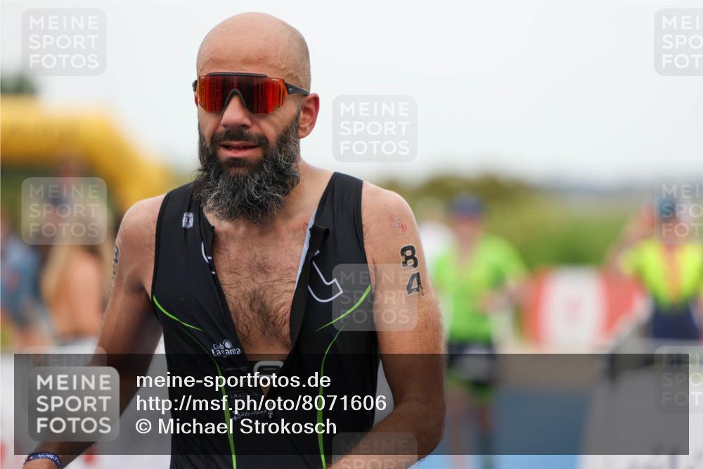 22.06.2025 - Viking Triathlon Michael Strokosch http://msf.ph/oto/8071606 22.06.2025 15:44:43 Ziel 66, 84 meine-sportfotos.de