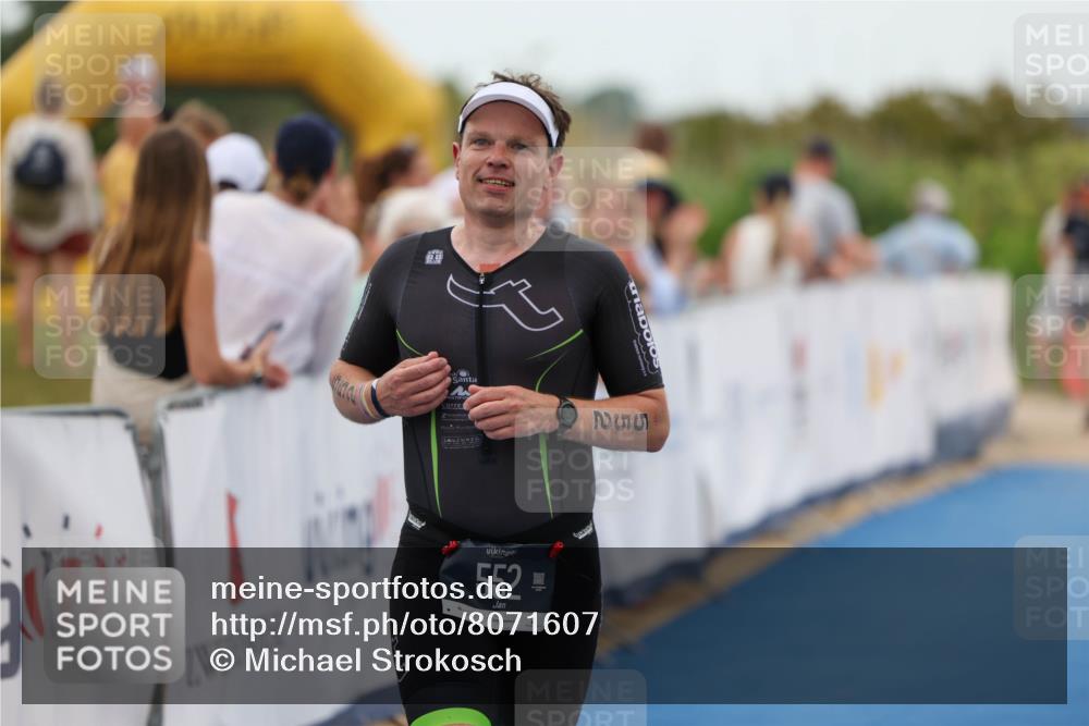 22.06.2025 - Viking Triathlon Michael Strokosch http://msf.ph/oto/8071607 22.06.2025 15:30:26 Ziel 552 meine-sportfotos.de