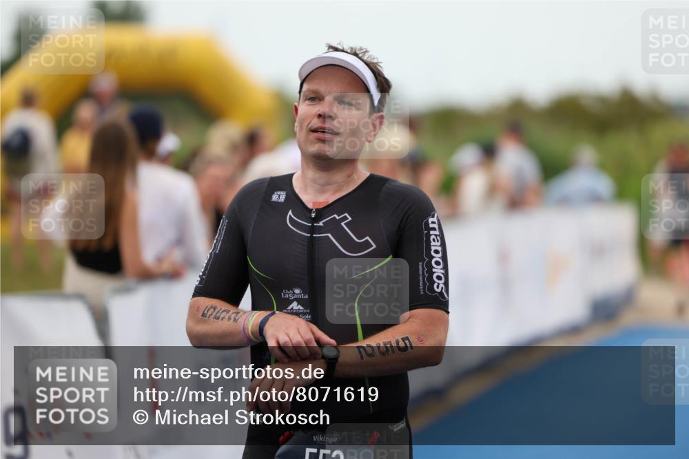 22.06.2025 - Viking Triathlon Michael Strokosch http://msf.ph/oto/8071619 22.06.2025 15:30:27 Ziel 552 meine-sportfotos.de