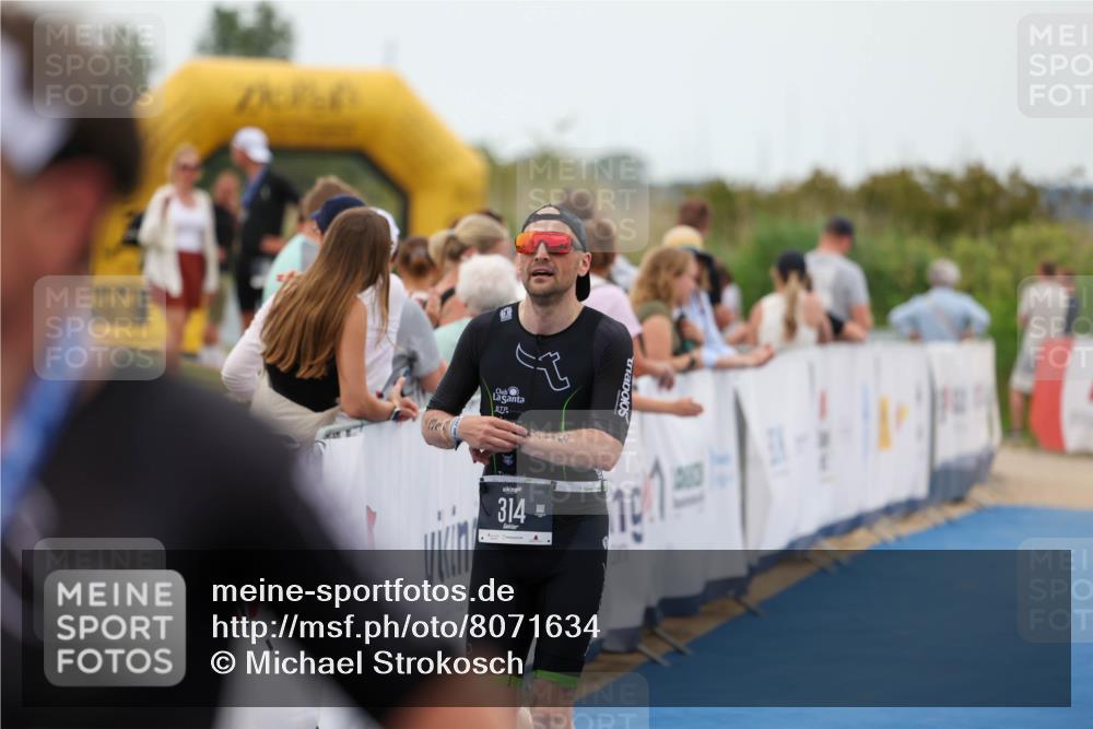 22.06.2025 - Viking Triathlon Michael Strokosch http://msf.ph/oto/8071634 22.06.2025 15:30:34 Ziel 314 meine-sportfotos.de