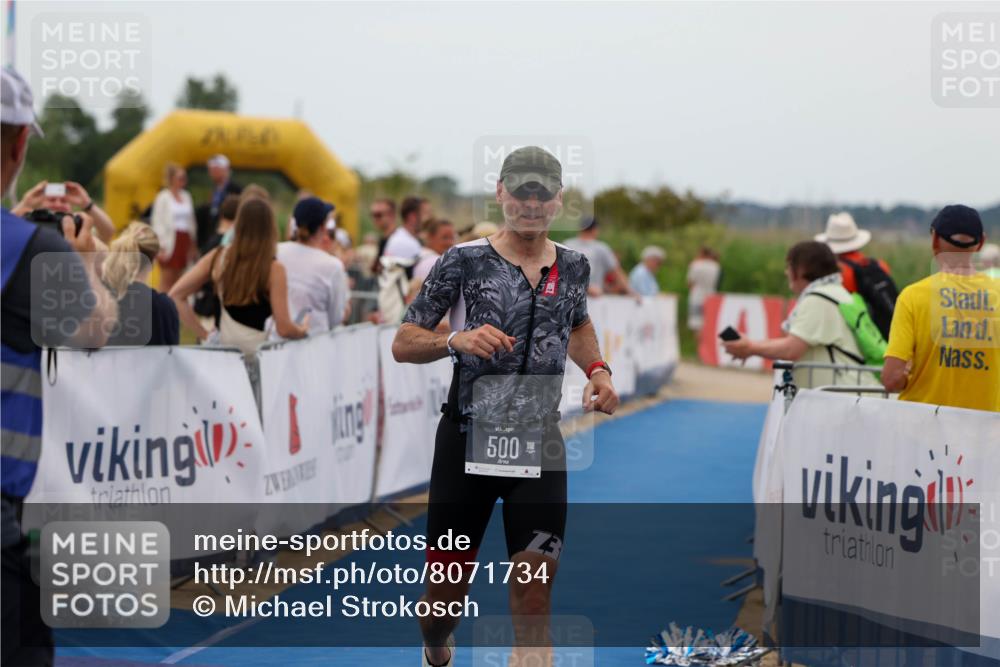 22.06.2025 - Viking Triathlon Michael Strokosch http://msf.ph/oto/8071734 22.06.2025 15:31:21 Ziel 500 meine-sportfotos.de