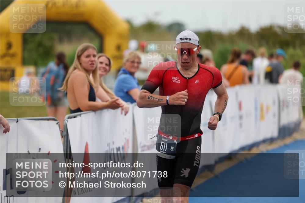 22.06.2025 - Viking Triathlon Michael Strokosch http://msf.ph/oto/8071738 22.06.2025 15:45:10 Ziel 465, 511 meine-sportfotos.de