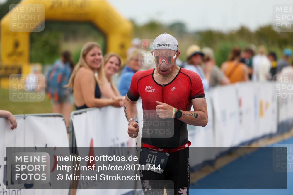 22.06.2025 - Viking Triathlon Michael Strokosch http://msf.ph/oto/8071744 22.06.2025 15:45:11 Ziel 465, 511 meine-sportfotos.de