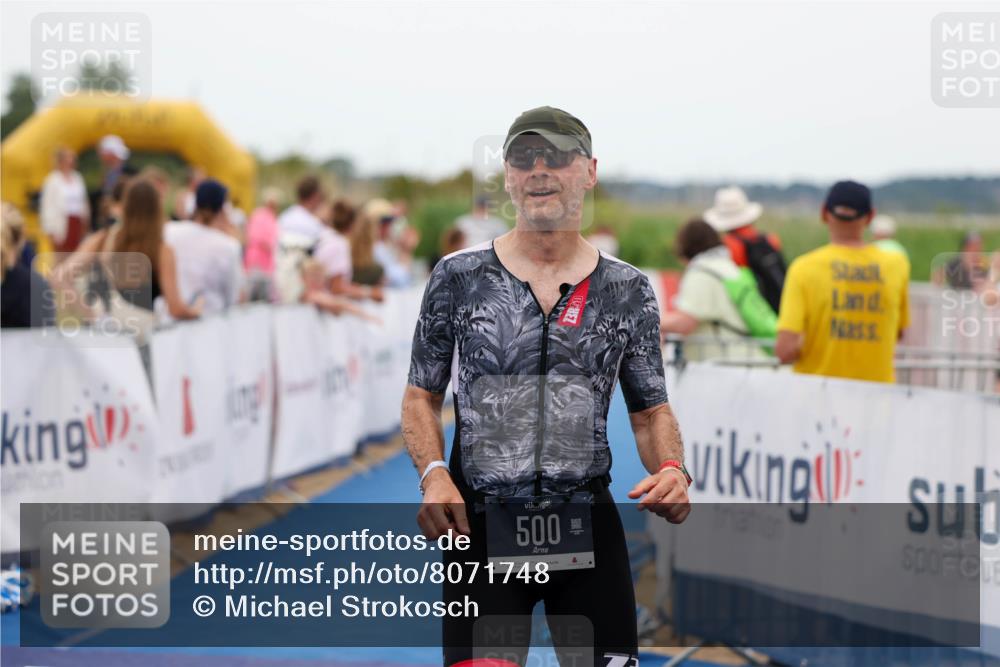 22.06.2025 - Viking Triathlon Michael Strokosch http://msf.ph/oto/8071748 22.06.2025 15:31:22 Ziel 500 meine-sportfotos.de