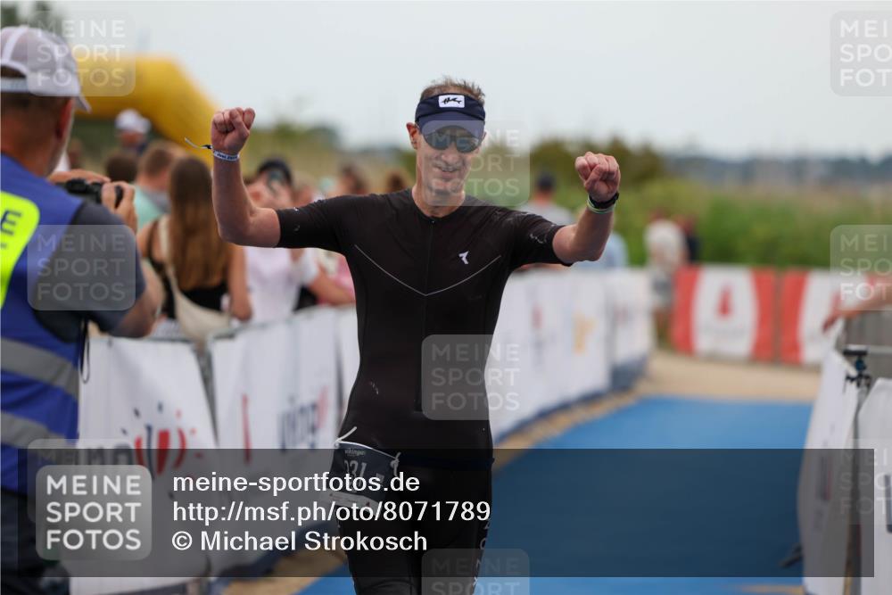 22.06.2025 - Viking Triathlon Michael Strokosch http://msf.ph/oto/8071789 22.06.2025 15:32:00 Ziel 331 meine-sportfotos.de