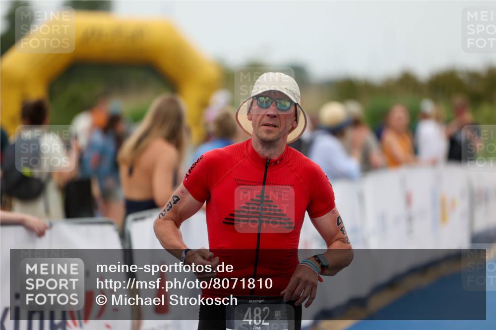 22.06.2025 - Viking Triathlon Michael Strokosch http://msf.ph/oto/8071810 22.06.2025 15:45:45 Ziel 115, 482 meine-sportfotos.de