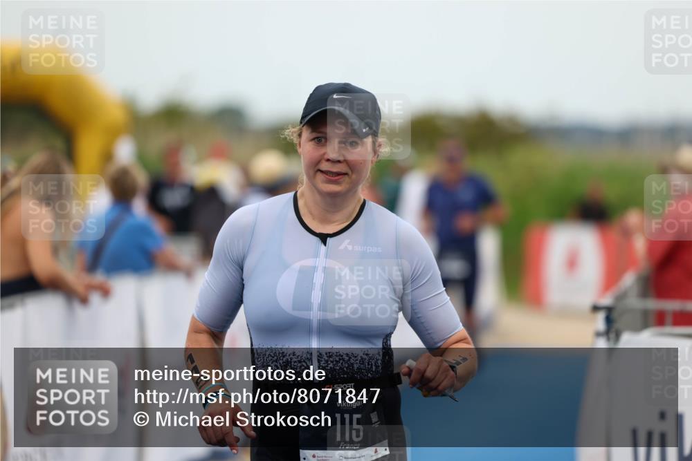 22.06.2025 - Viking Triathlon Michael Strokosch http://msf.ph/oto/8071847 22.06.2025 15:45:52 Ziel 115, 449 meine-sportfotos.de