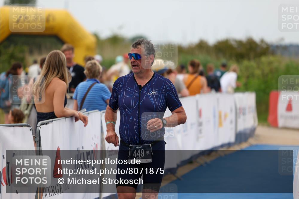 22.06.2025 - Viking Triathlon Michael Strokosch http://msf.ph/oto/8071875 22.06.2025 15:45:56 Ziel 115, 449 meine-sportfotos.de