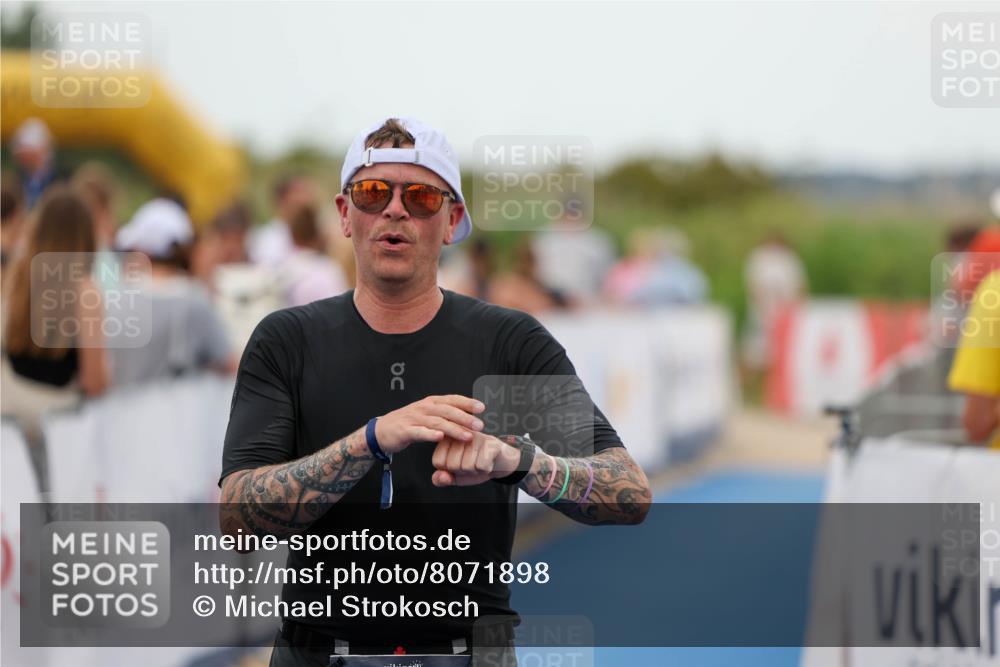 22.06.2025 - Viking Triathlon Michael Strokosch http://msf.ph/oto/8071898 22.06.2025 15:32:34 Ziel 442 meine-sportfotos.de