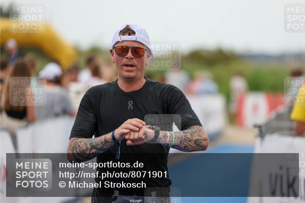 22.06.2025 - Viking Triathlon Michael Strokosch http://msf.ph/oto/8071901 22.06.2025 15:32:34 Ziel 442 meine-sportfotos.de