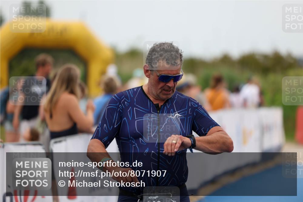 22.06.2025 - Viking Triathlon Michael Strokosch http://msf.ph/oto/8071907 22.06.2025 15:45:57 Ziel 449 meine-sportfotos.de