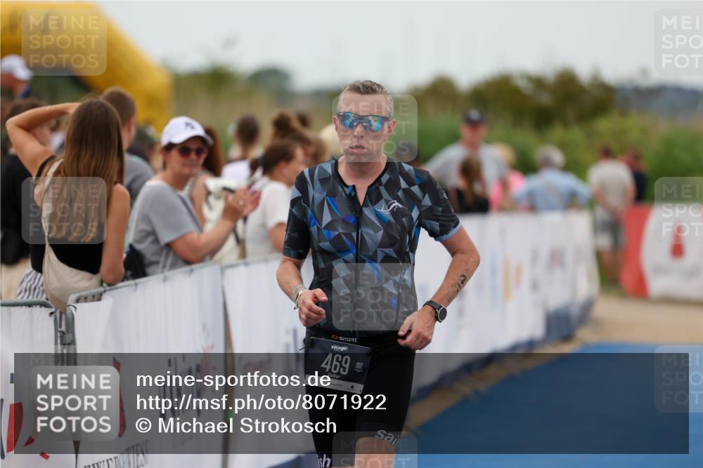 22.06.2025 - Viking Triathlon Michael Strokosch http://msf.ph/oto/8071922 22.06.2025 15:32:59 Ziel 469 meine-sportfotos.de