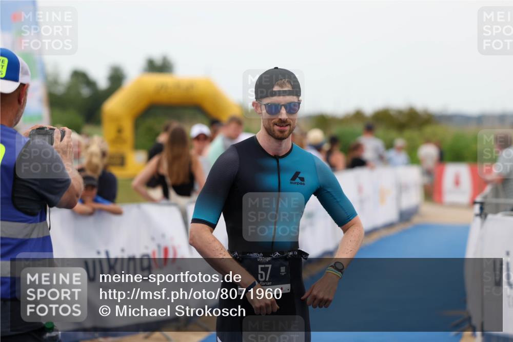 22.06.2025 - Viking Triathlon Michael Strokosch http://msf.ph/oto/8071960 22.06.2025 15:33:52 Ziel 57 meine-sportfotos.de