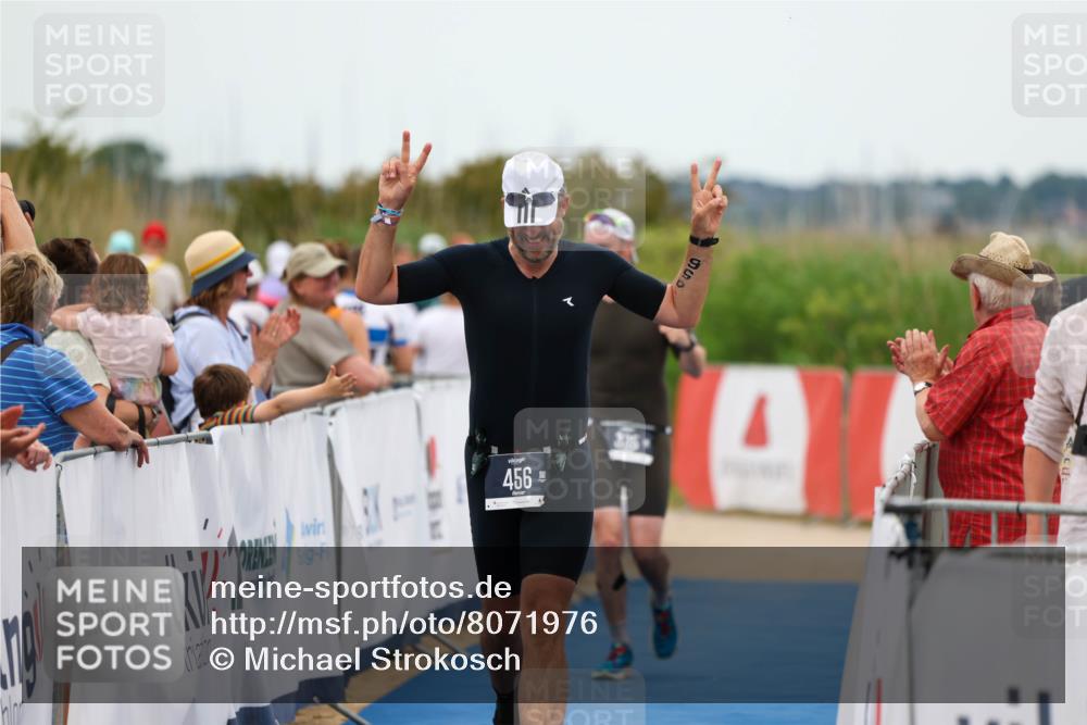 22.06.2025 - Viking Triathlon Michael Strokosch http://msf.ph/oto/8071976 22.06.2025 15:46:45 Ziel 456 meine-sportfotos.de