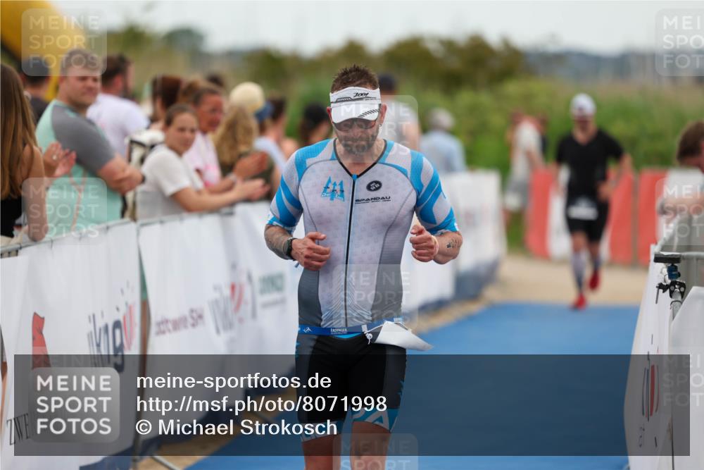 22.06.2025 - Viking Triathlon Michael Strokosch http://msf.ph/oto/8071998 22.06.2025 15:34:16 Ziel 361 meine-sportfotos.de