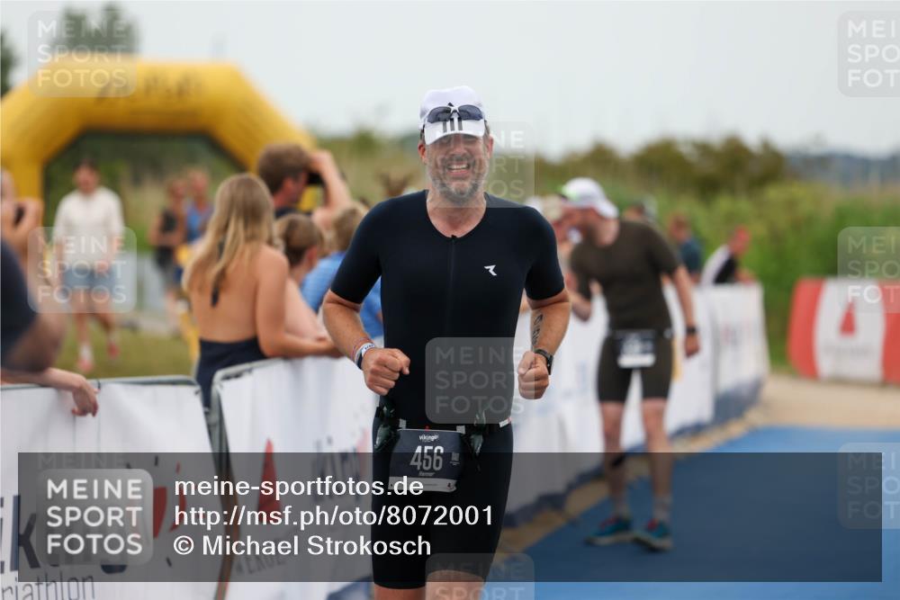 22.06.2025 - Viking Triathlon Michael Strokosch http://msf.ph/oto/8072001 22.06.2025 15:46:48 Ziel 456 meine-sportfotos.de
