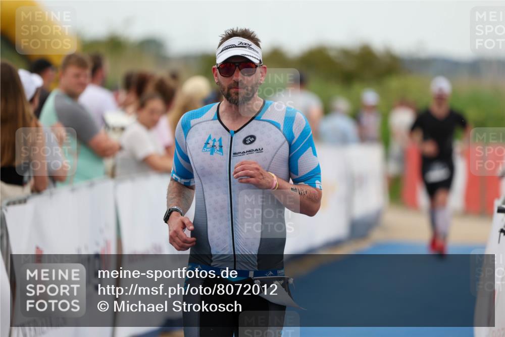 22.06.2025 - Viking Triathlon Michael Strokosch http://msf.ph/oto/8072012 22.06.2025 15:34:17 Ziel 232, 361 meine-sportfotos.de