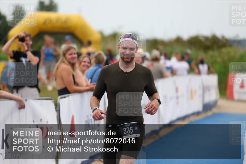 22.06.2025 - Viking Triathlon Michael Strokosch http://msf.ph/oto/8072046 22.06.2025 15:46:54 Ziel 335, 456 meine-sportfotos.de