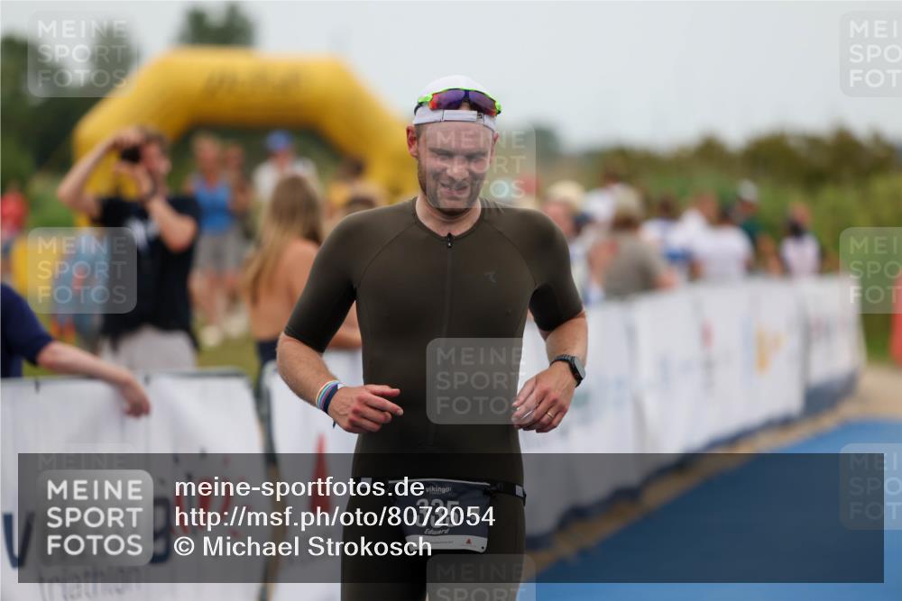 22.06.2025 - Viking Triathlon Michael Strokosch http://msf.ph/oto/8072054 22.06.2025 15:46:55 Ziel 335 meine-sportfotos.de