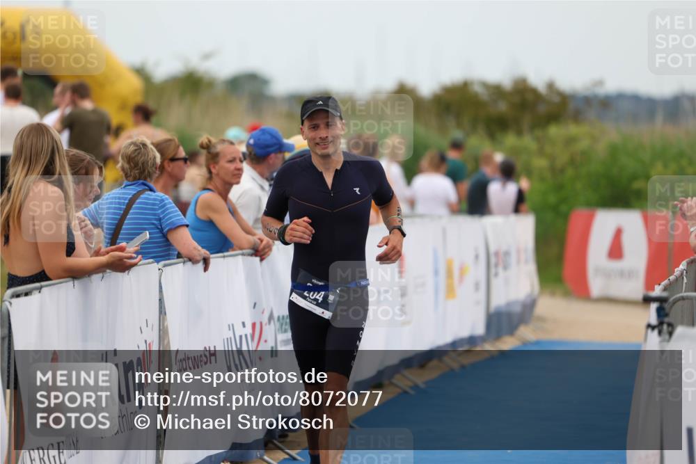 22.06.2025 - Viking Triathlon Michael Strokosch http://msf.ph/oto/8072077 22.06.2025 15:47:21 Ziel 204 meine-sportfotos.de