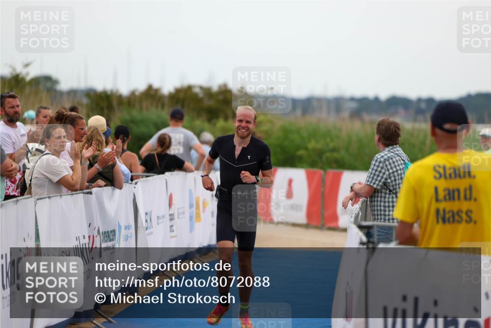 22.06.2025 - Viking Triathlon Michael Strokosch http://msf.ph/oto/8072088 22.06.2025 15:34:32 Ziel 225 meine-sportfotos.de