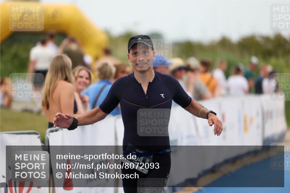 22.06.2025 - Viking Triathlon Michael Strokosch http://msf.ph/oto/8072093 22.06.2025 15:47:23 Ziel 204 meine-sportfotos.de