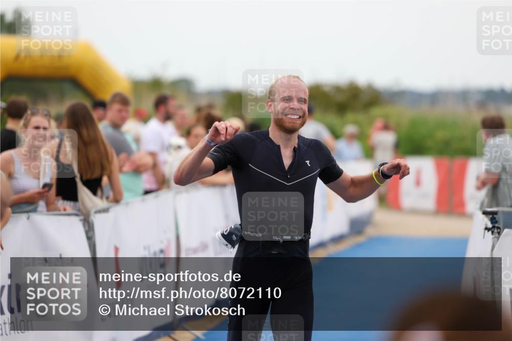 22.06.2025 - Viking Triathlon Michael Strokosch http://msf.ph/oto/8072110 22.06.2025 15:34:35 Ziel 225 meine-sportfotos.de