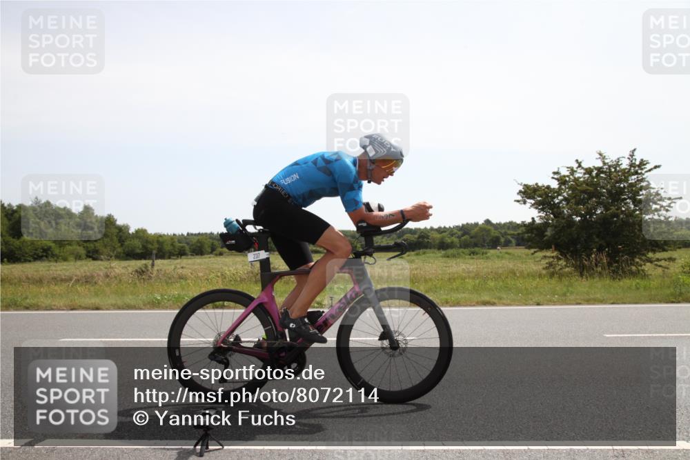 22.06.2025 - Viking Triathlon Yannick Fuchs http://msf.ph/oto/8072114 22.06.2025 11:54:56 Radfahren 89, 237, 311 meine-sportfotos.de