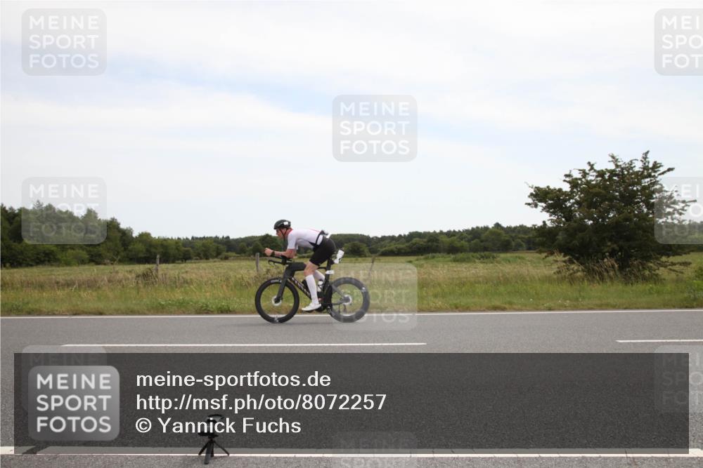 22.06.2025 - Viking Triathlon Yannick Fuchs http://msf.ph/oto/8072257 22.06.2025 12:33:54 Radfahren 121, 150, 244, 449, 487 meine-sportfotos.de