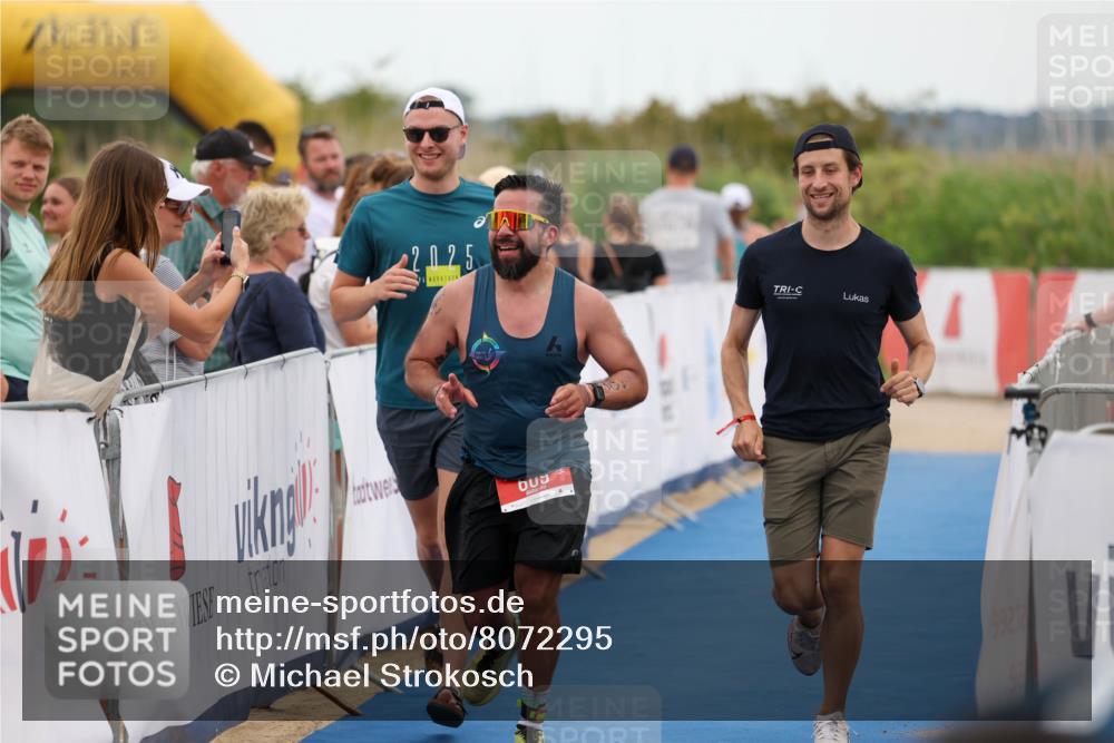 22.06.2025 - Viking Triathlon Michael Strokosch http://msf.ph/oto/8072295 22.06.2025 15:35:32 Ziel 609 meine-sportfotos.de