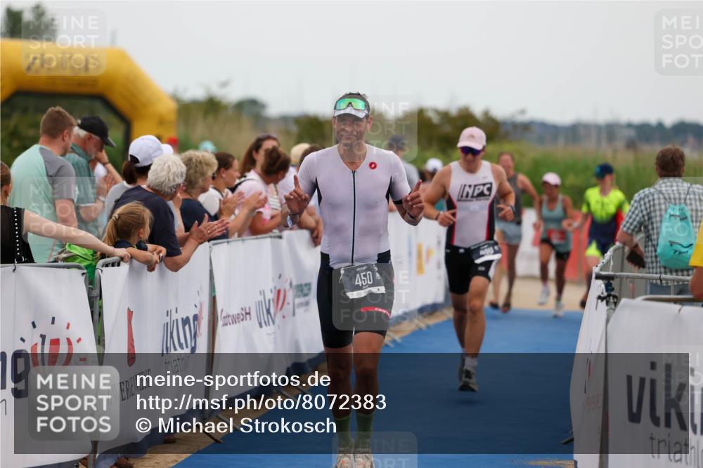22.06.2025 - Viking Triathlon Michael Strokosch http://msf.ph/oto/8072383 22.06.2025 15:37:03 Ziel 450, 480, 659 meine-sportfotos.de