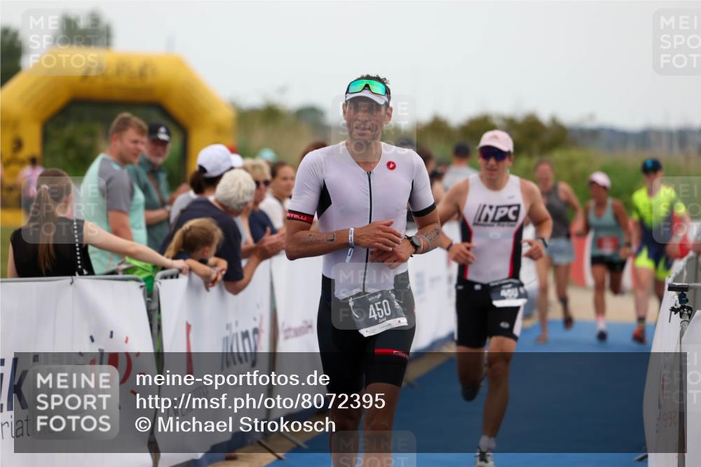 22.06.2025 - Viking Triathlon Michael Strokosch http://msf.ph/oto/8072395 22.06.2025 15:37:04 Ziel 450, 480, 659 meine-sportfotos.de